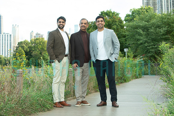 Bisen Family -024
