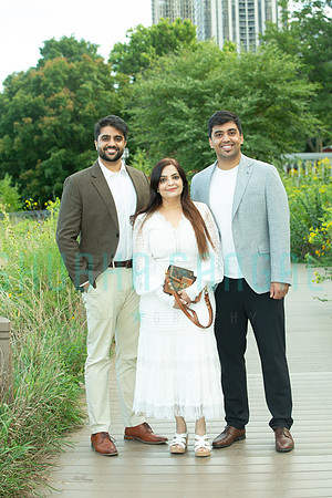 Bisen Family -009