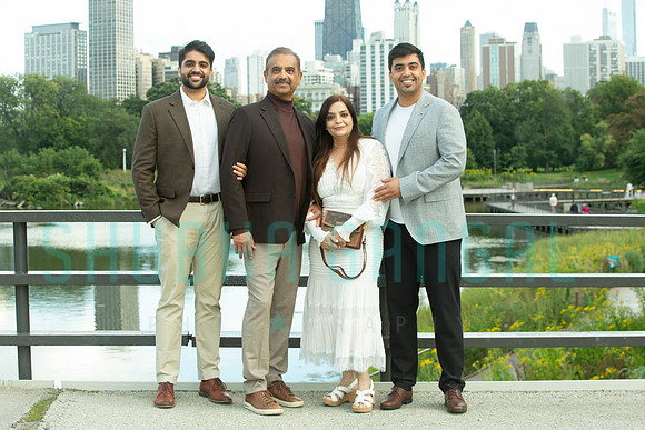Bisen Family -089