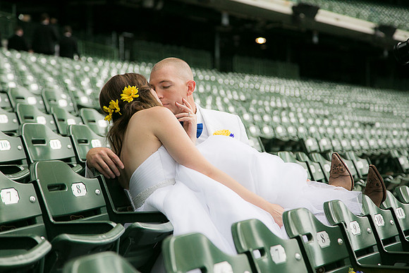 Chicago Wedding and Engagement Photographer